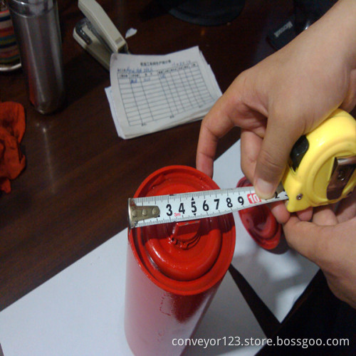 Conical self-aligning roller